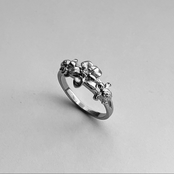 Sterling Silver Turtles and Plumeria Ring, Silver Rings, Hawaii Flower Jewelry - Picture 8 of 11